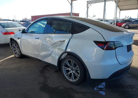 2023 Tesla Model Y Awd/Long Range Dual Motor All-Wheel Drive from USA, damaged, VIN 7SAYGDEE4PF620004